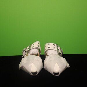 10 SIZE Steve Madden Graya Flat